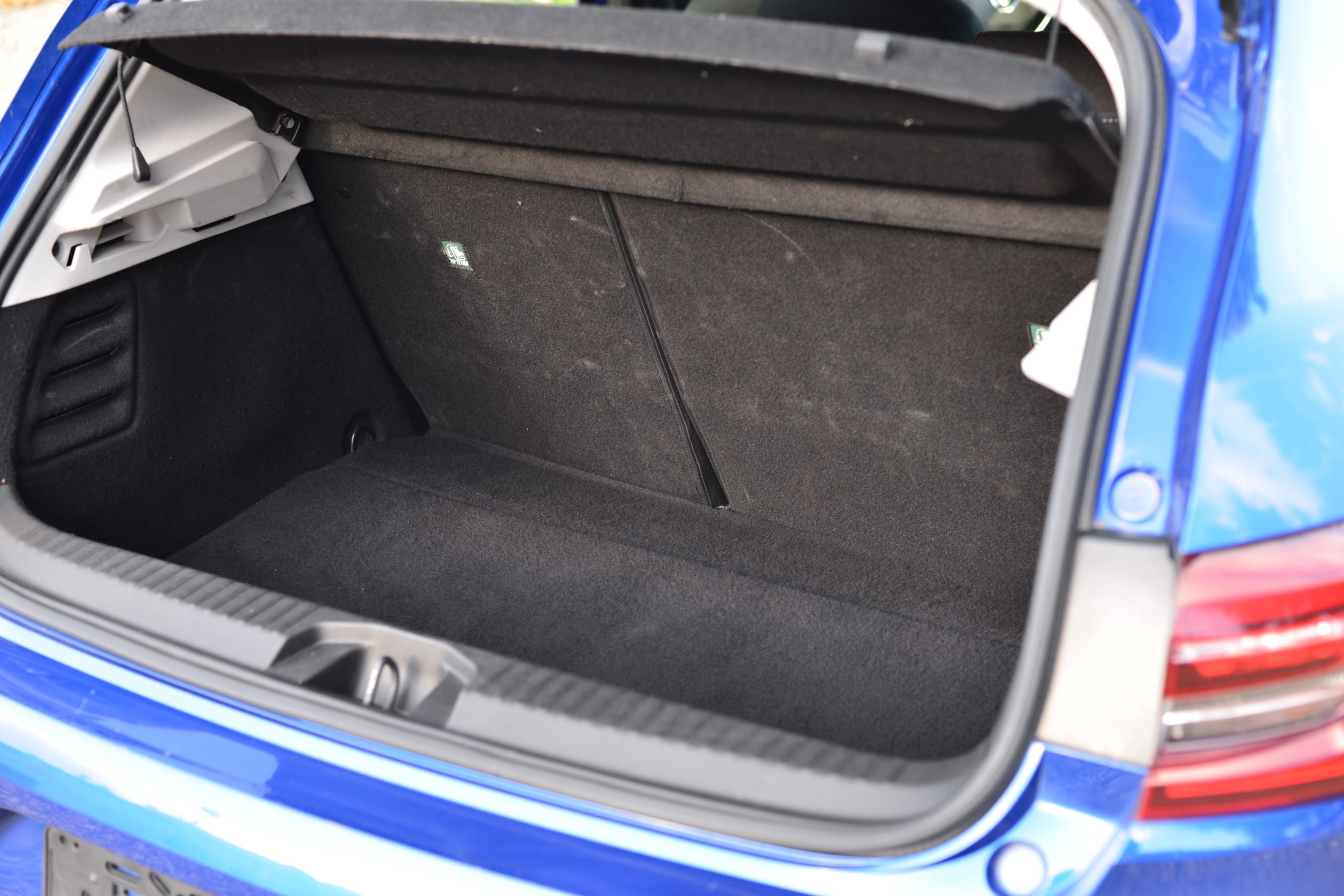 Renault Clio E-TECH HYBRID - immagine 9