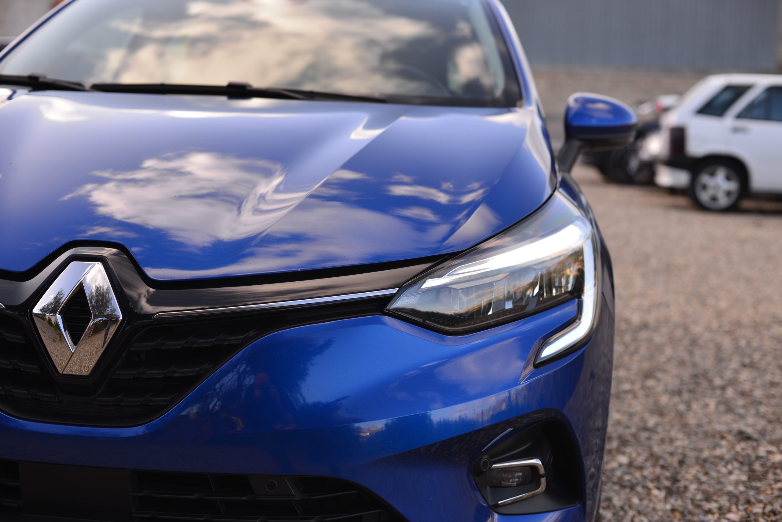 Renault Clio E-TECH HYBRID - immagine 12