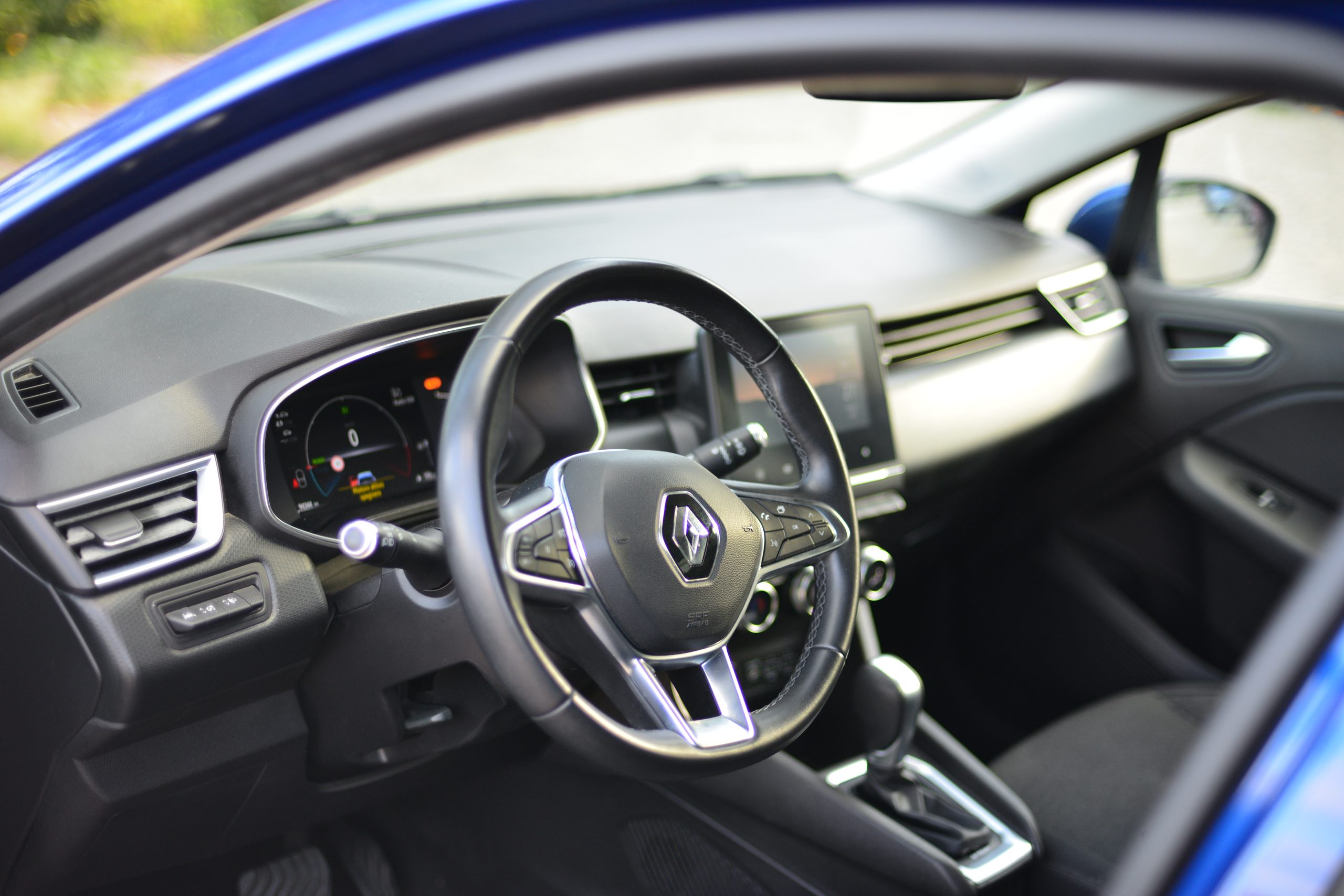 Renault Clio E-TECH HYBRID - immagine 14