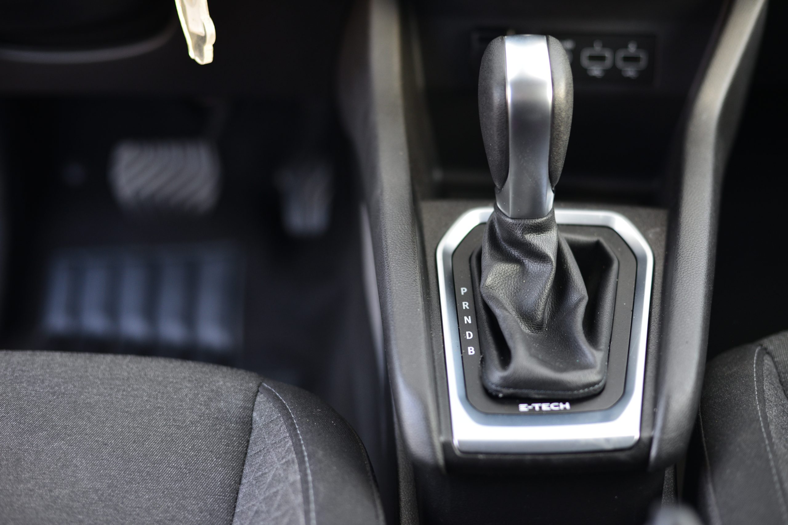 Renault Clio E-TECH HYBRID - immagine 16