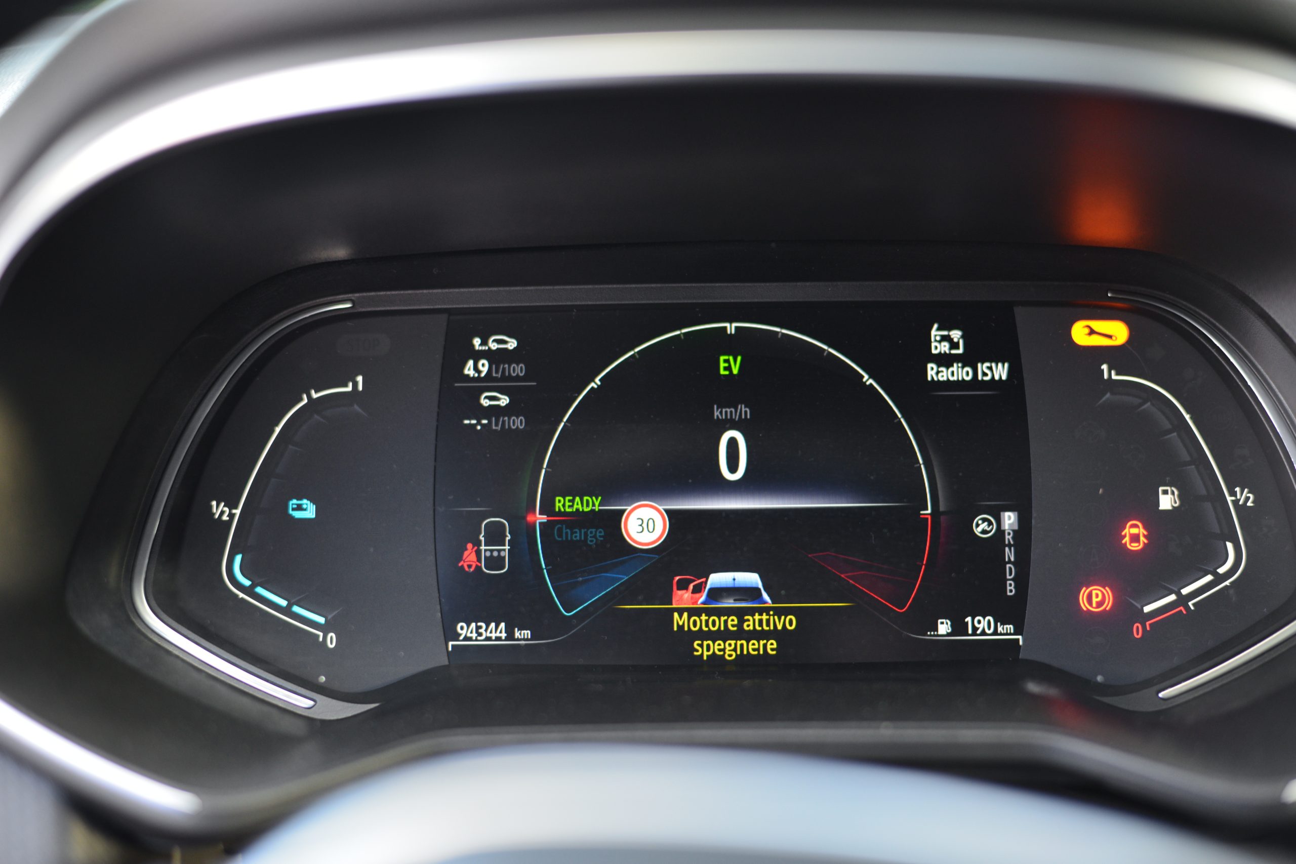 Renault Clio E-TECH HYBRID - immagine 17