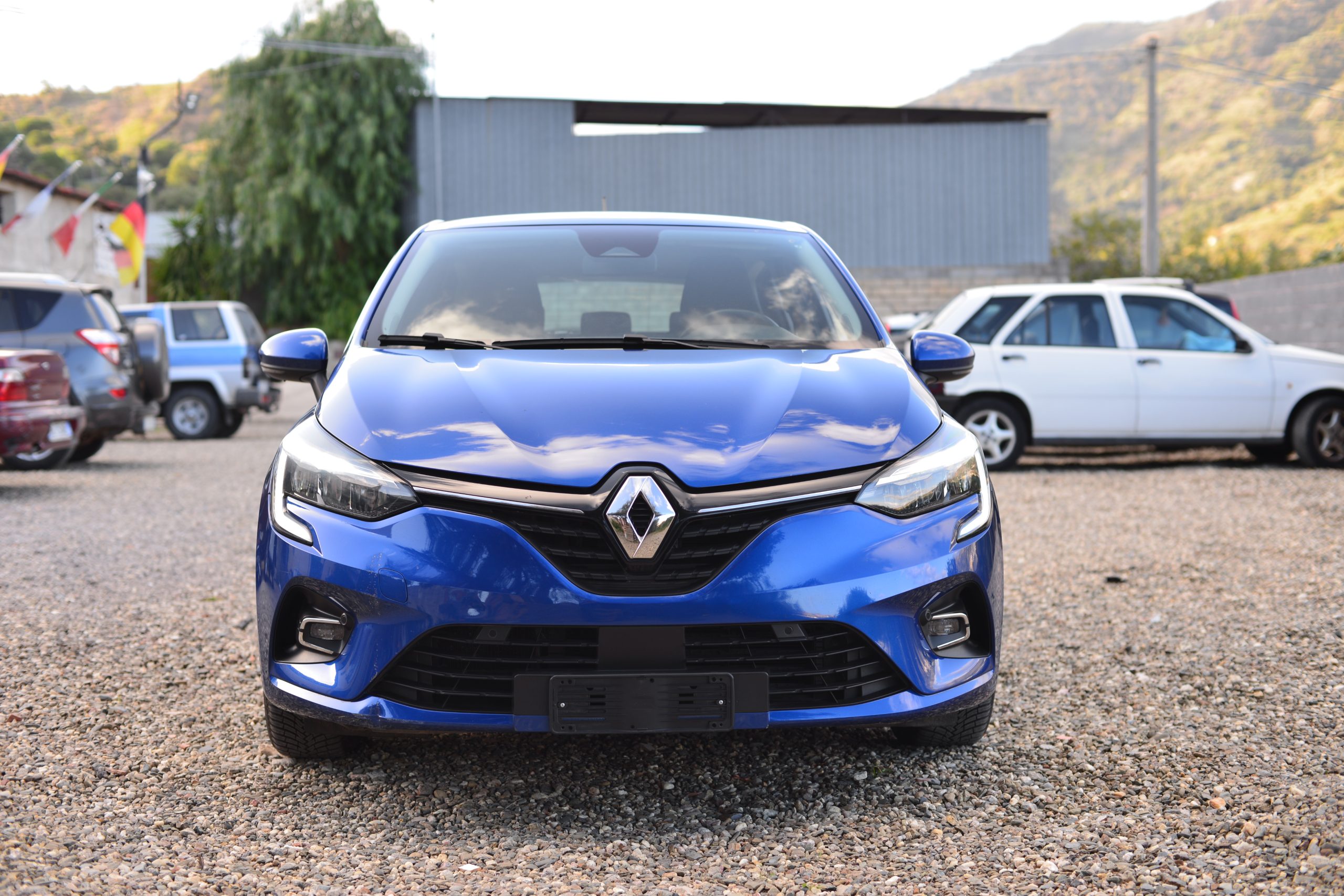 Renault Clio E-TECH HYBRID - immagine 19