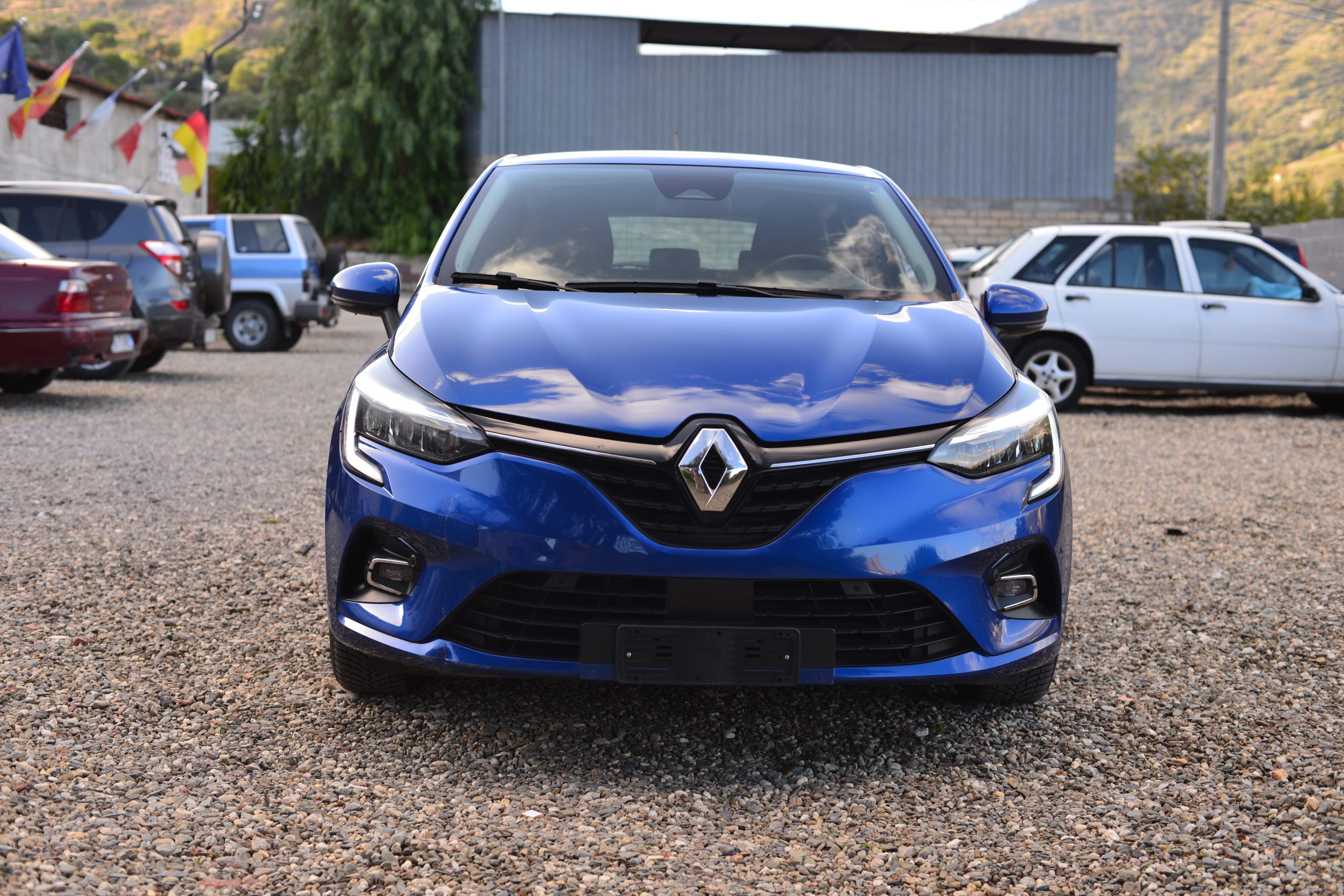Renault Clio E-TECH HYBRID - immagine 20