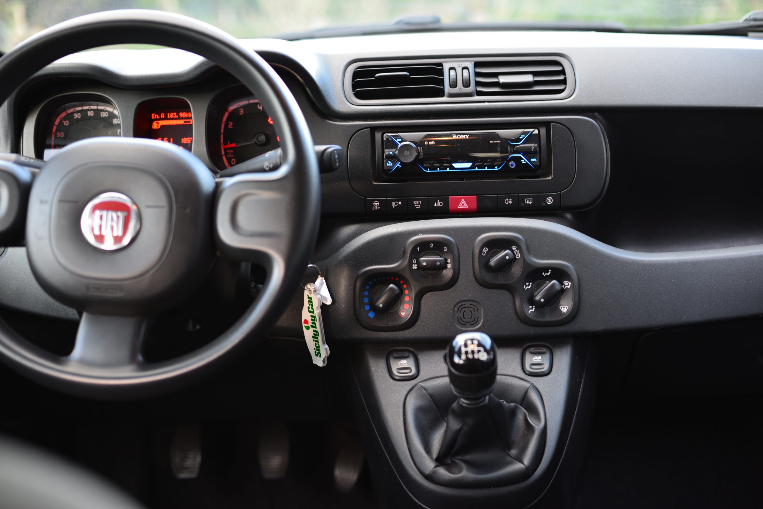 Fiat Panda 1.0 Mild Hybrid, (EURO 6d), - immagine 4