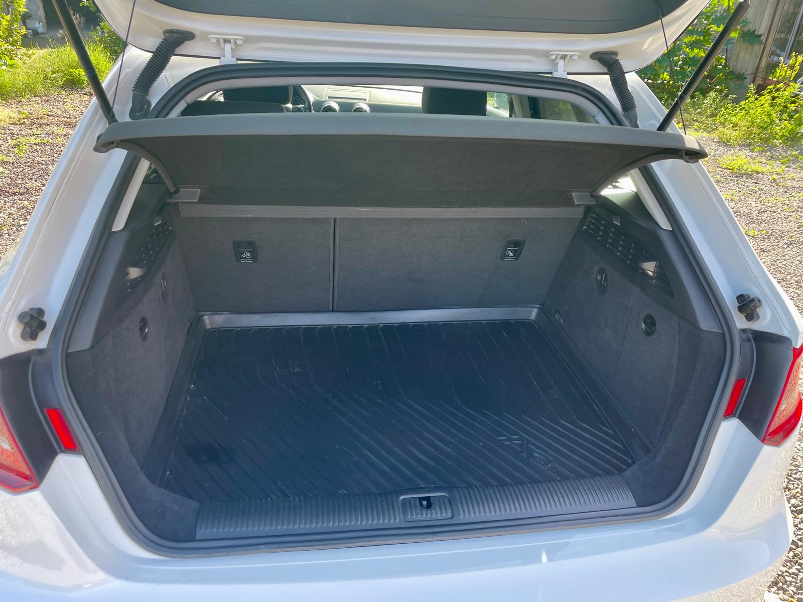 Audi Modello A3 Sportback, 1.6 TDI clean diesel, Sportback Attraction, - immagine 9